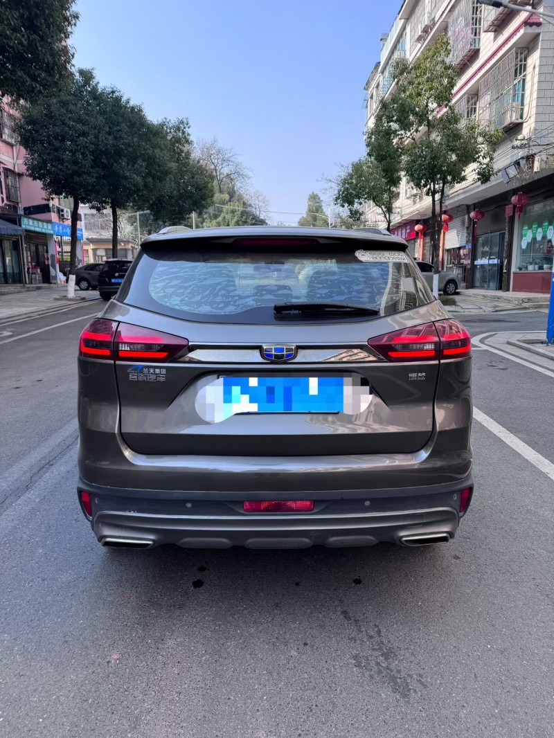 邵陽19年吉利博越8