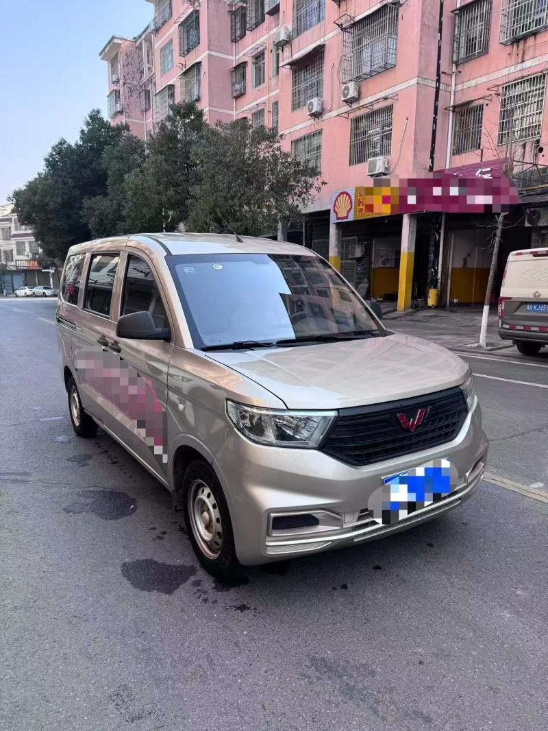 張家界21年五菱汽車宏光2