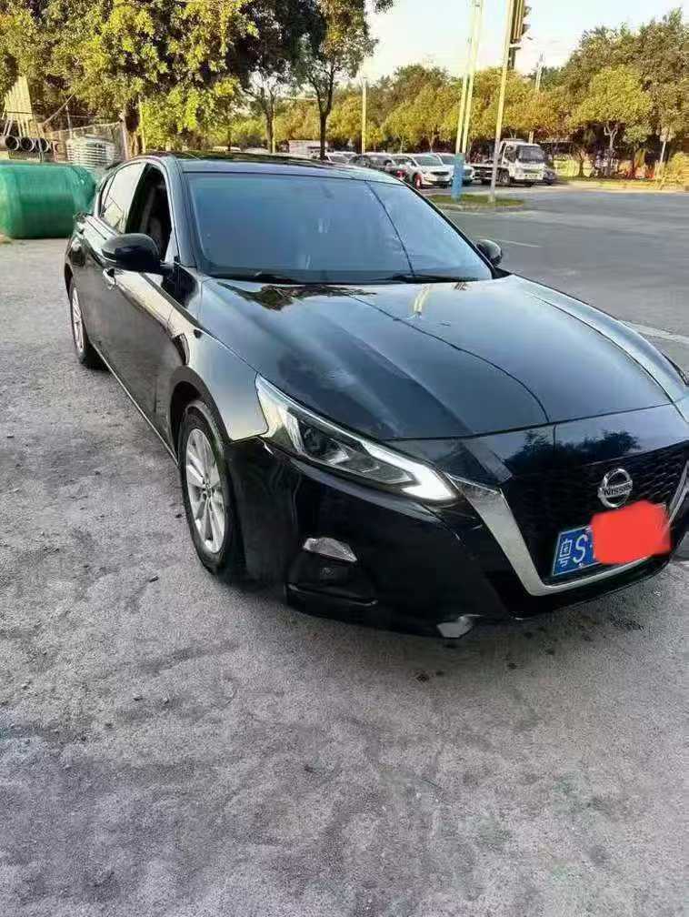 南宁19年日产天籁2