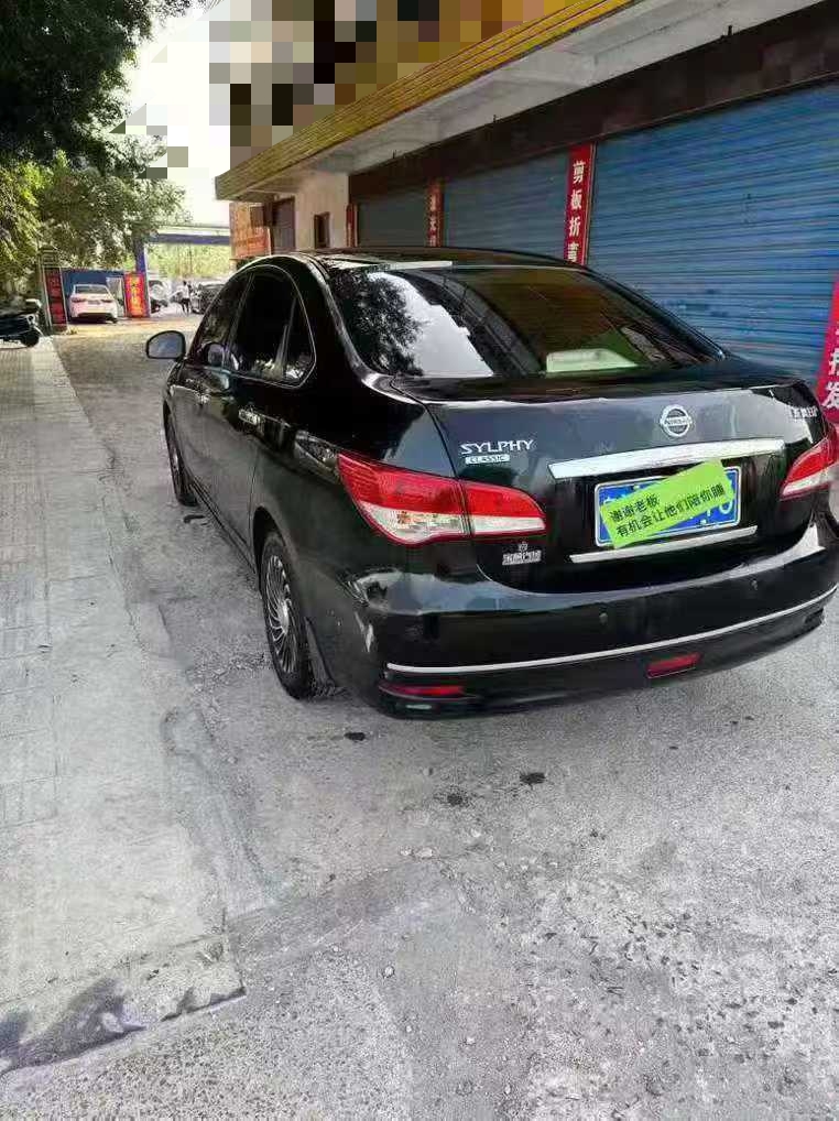 南宁17年日产轩逸8