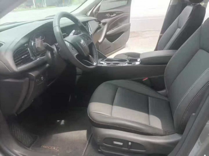 南宁24年别克君威3