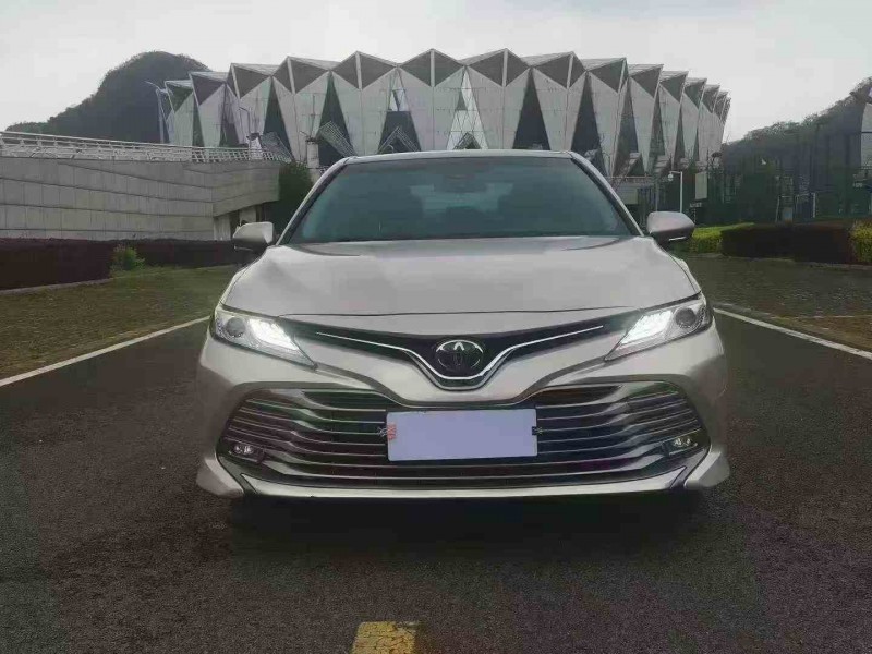 安順20年豐田凱美瑞1