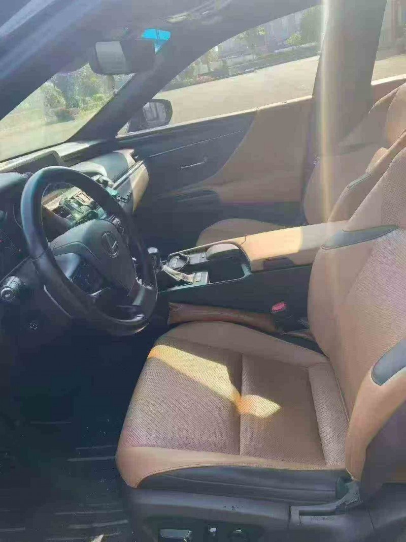 三明21年雷克薩斯ES3