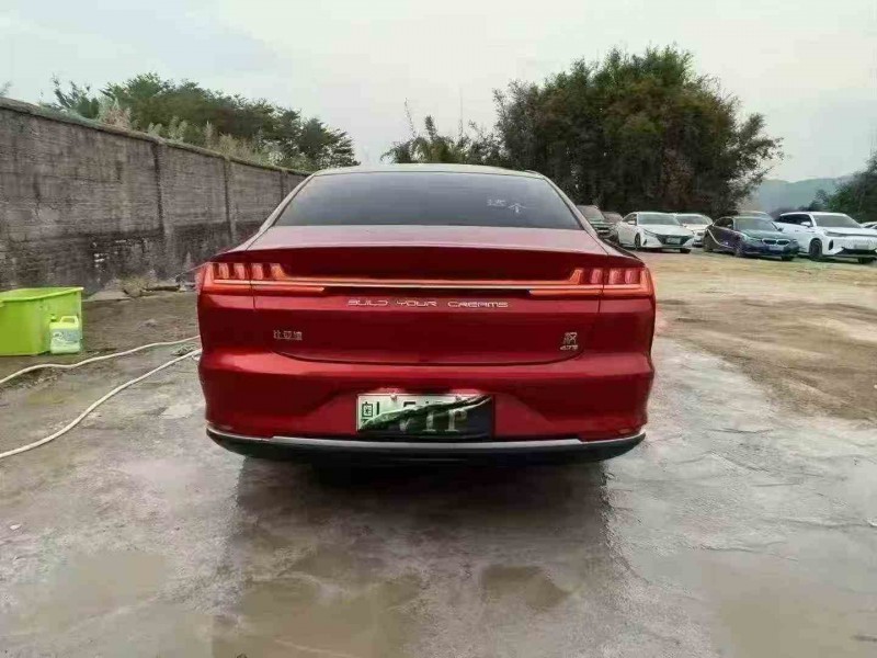 汕头21年比亚迪汉9