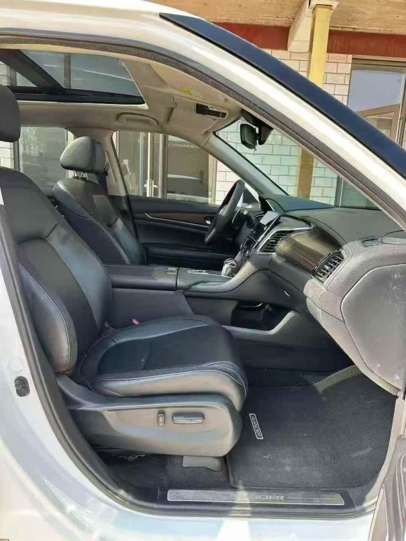 邢台17年本田冠道5