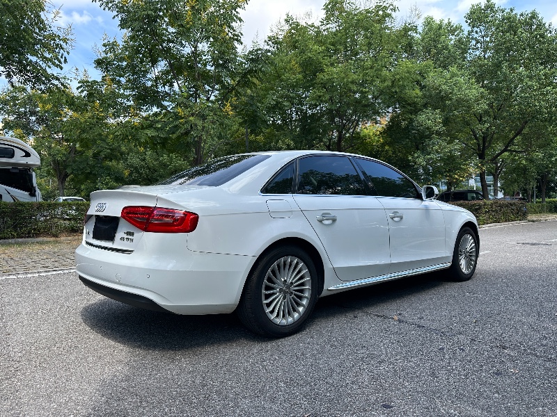 娄底16年奥迪A4L9