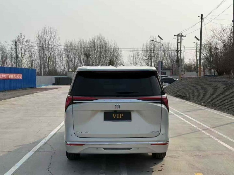 枣庄25年别克GL89