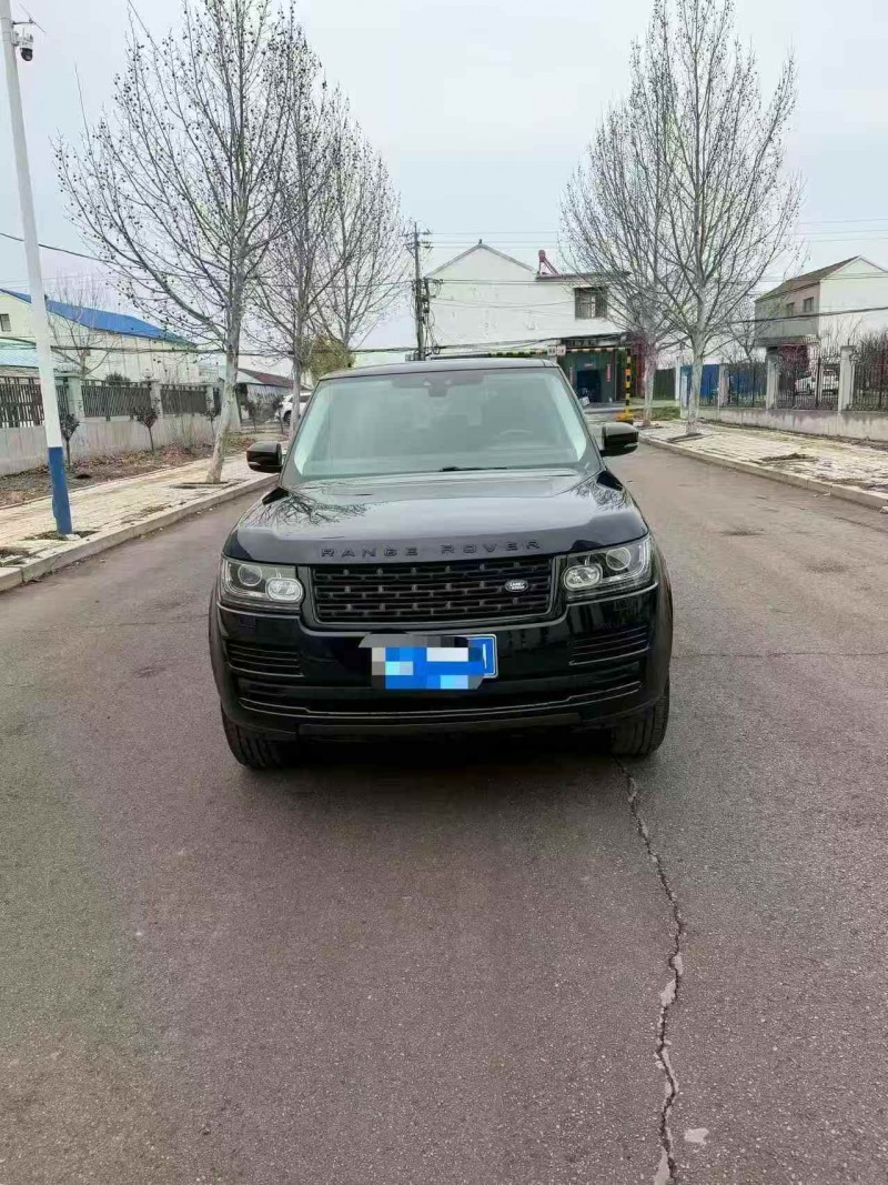 青岛17年路虎揽胜行政1