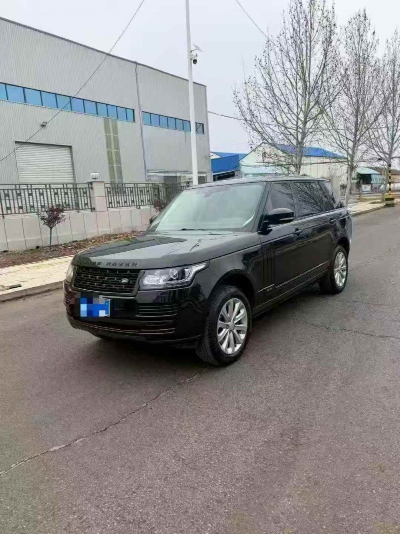 青岛17年路虎揽胜行政2