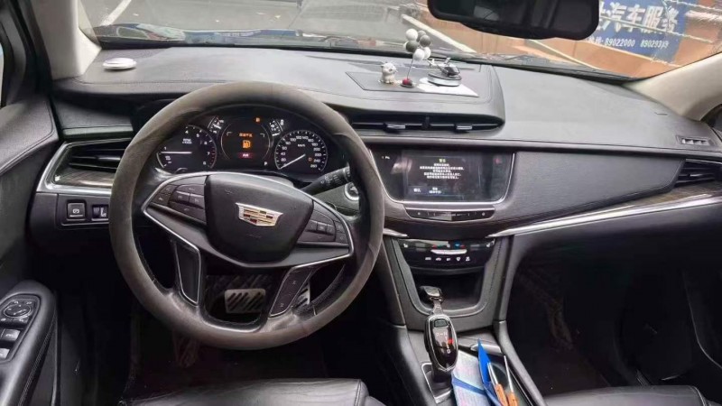 金华18年凯迪拉克XT55
