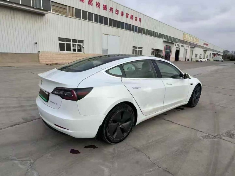 绍兴20年特斯拉MODEL 37
