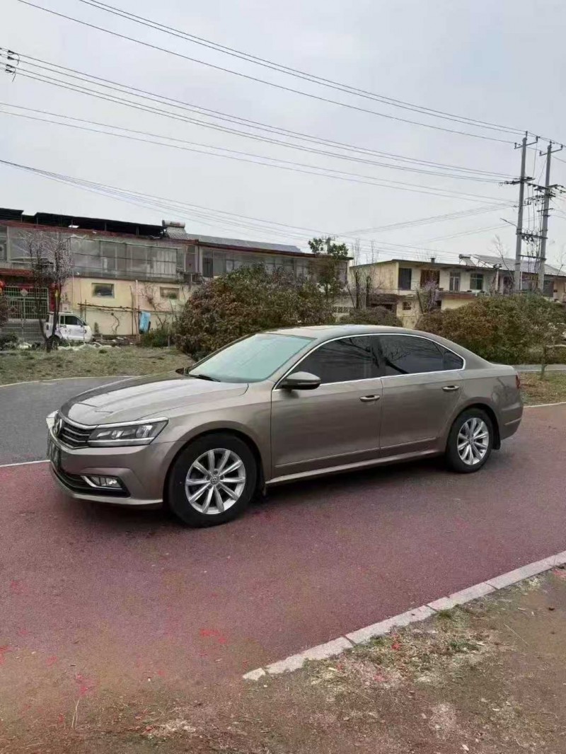 济宁17年大众帕萨特2