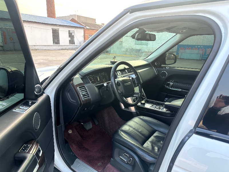 哈尔滨14年路虎揽胜行政7