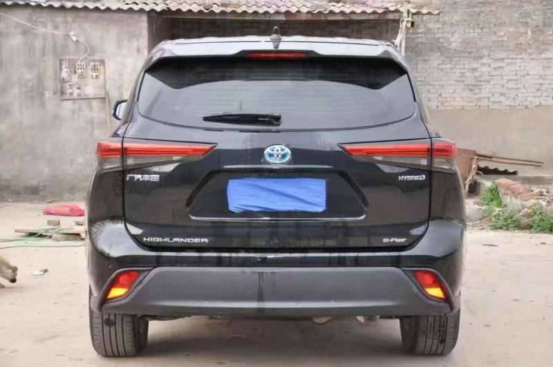 烟台22年丰田汉兰达8