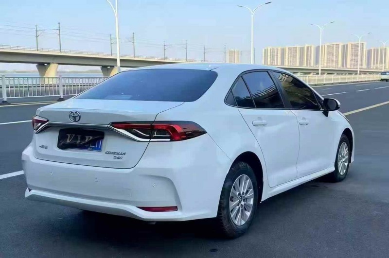 泉州20年丰田卡罗拉8