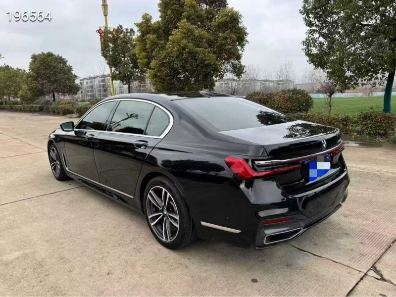 盐城20年宝马7系8