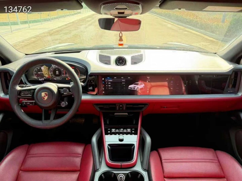 盐城24年保时捷卡宴7