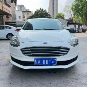 桂林19年福特福睿斯