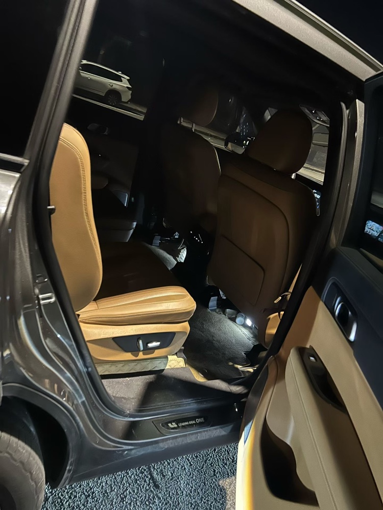 重慶20年理想理想ONE5