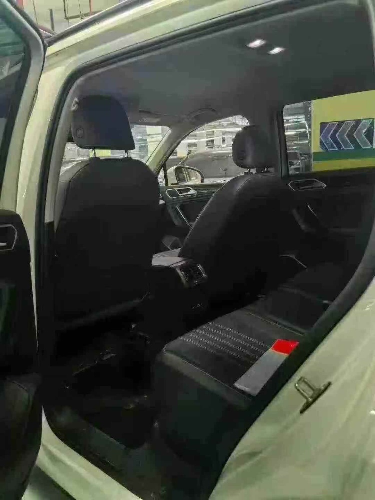 重庆22年大众途观6