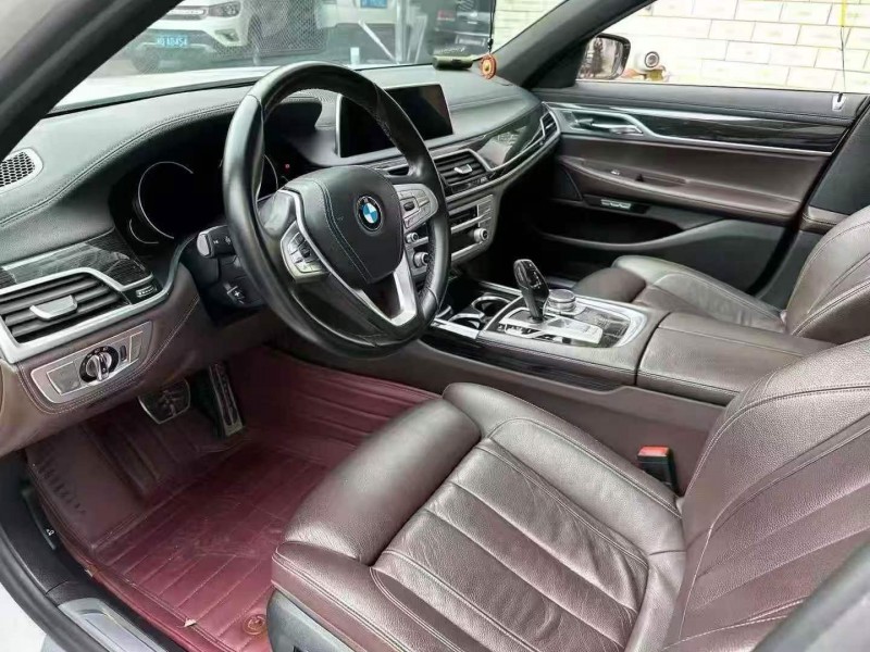 湘潭17年宝马7系4