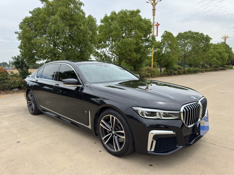 盐城22年宝马7系7