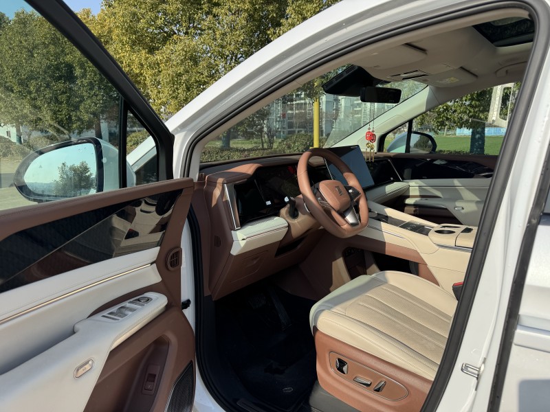 淮安25年比亞迪夏4