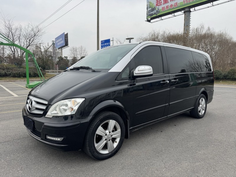 鹽城17年奔馳唯雅諾3