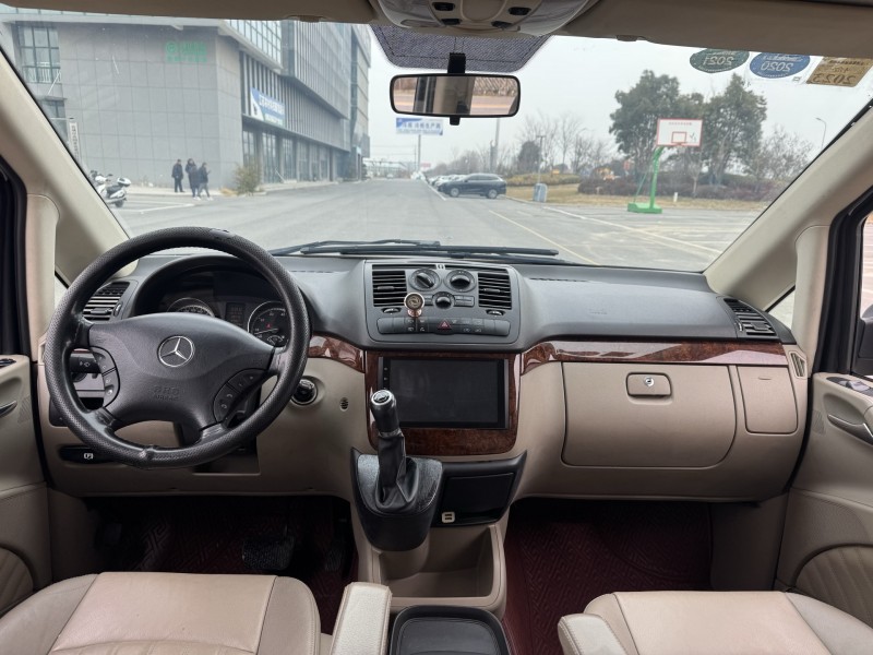 鹽城17年奔馳唯雅諾6