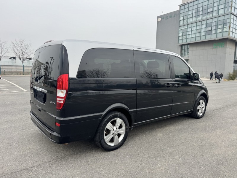 鹽城17年奔馳唯雅諾8