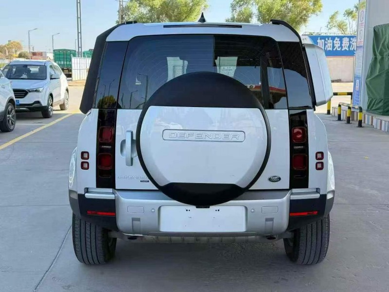 咸阳23年路虎卫士9