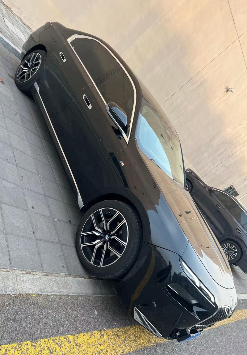 营口24年宝马7系2