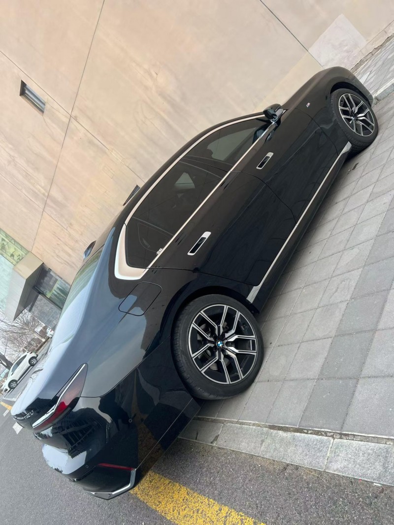 营口24年宝马7系9