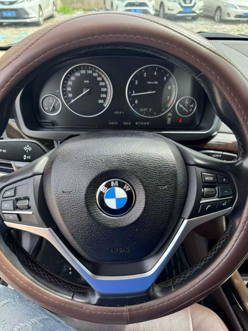 汕头17年宝马X56