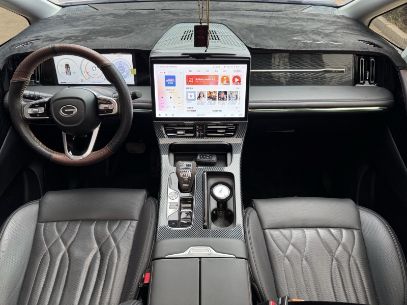 济宁23年传祺M8/GM85