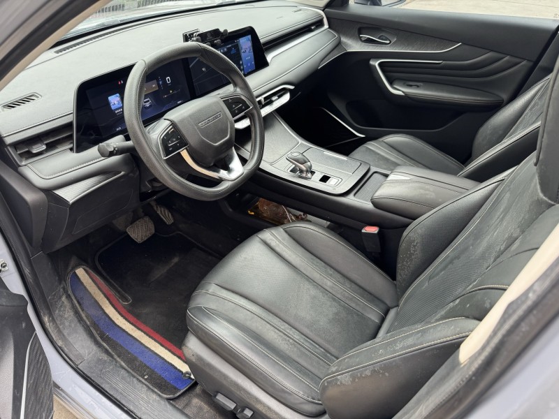 濟寧23年啟辰大V5