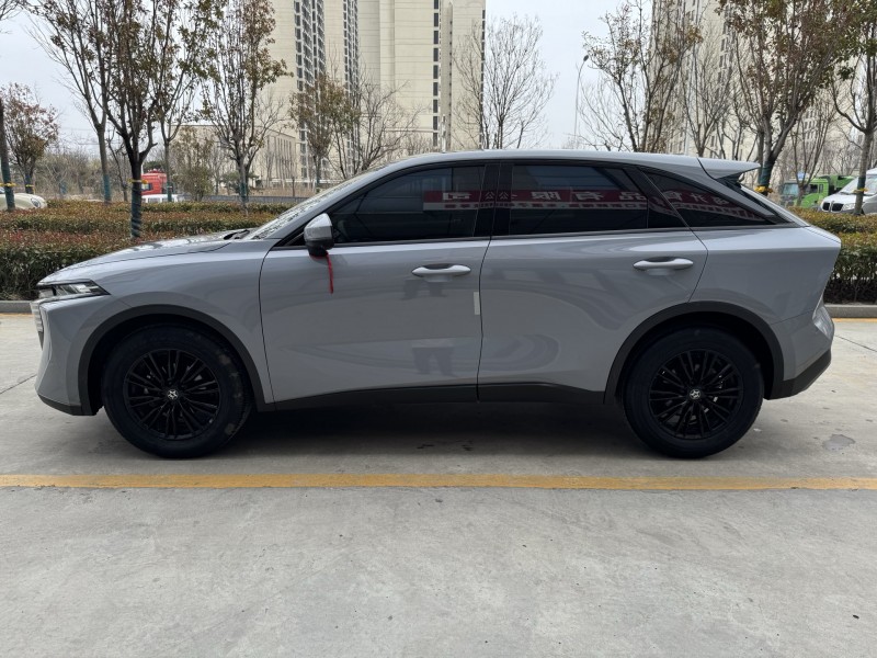 濟寧23年啟辰大V7