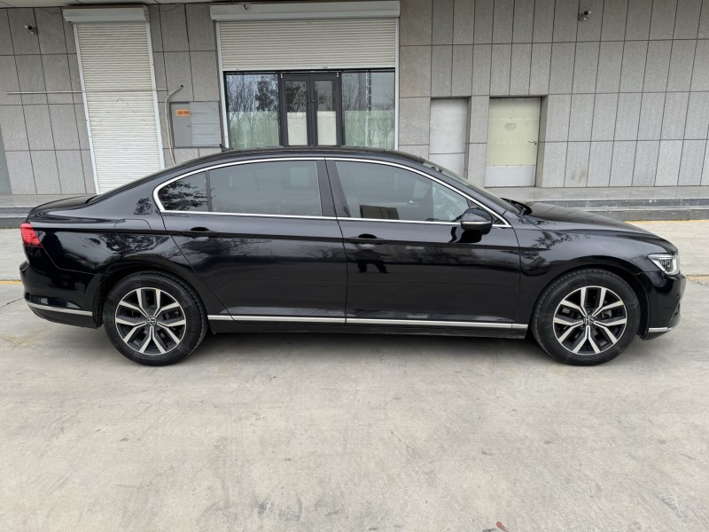 济宁21年大众迈腾7