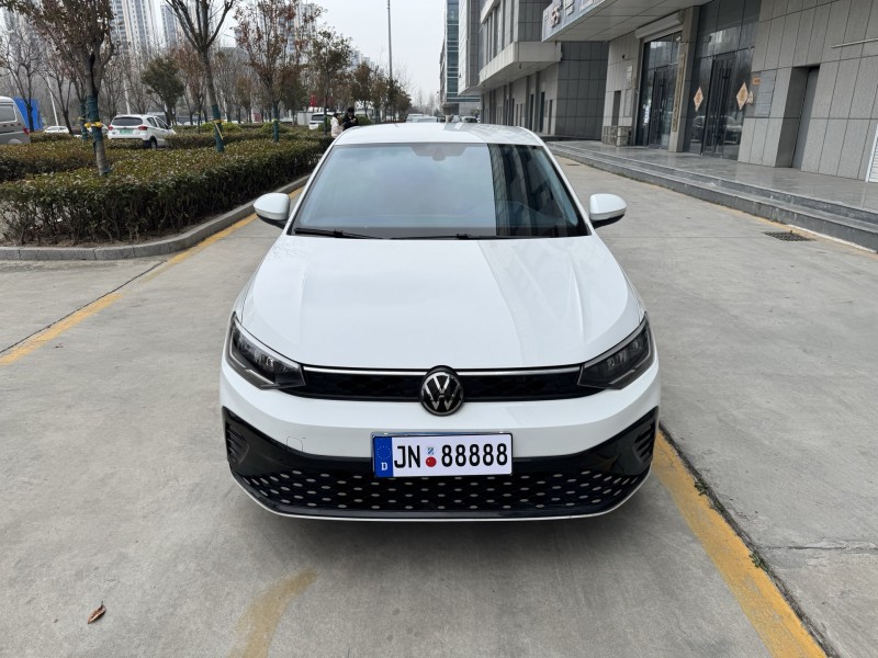 济宁24年大众朗逸1