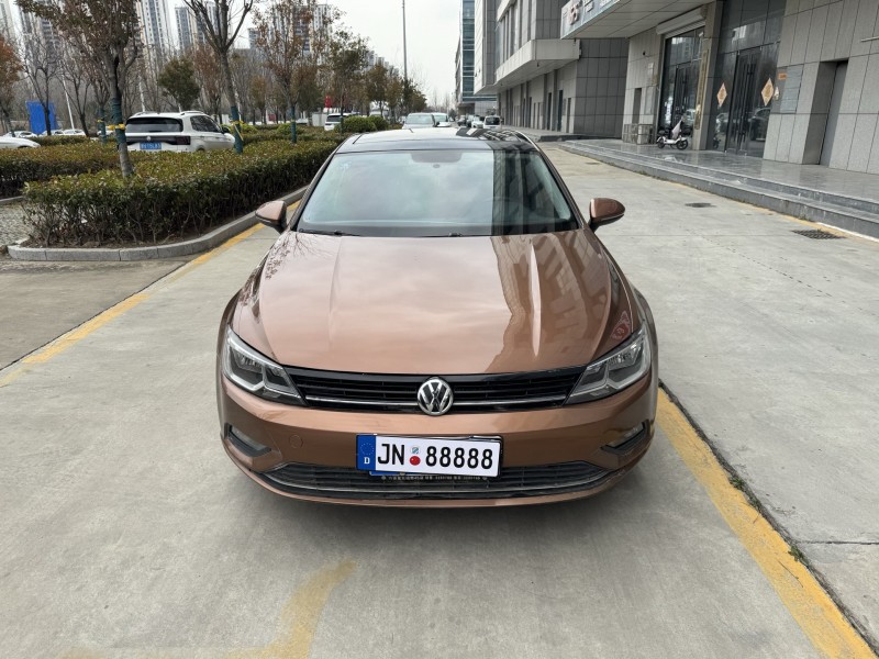 济宁17年大众凌渡1