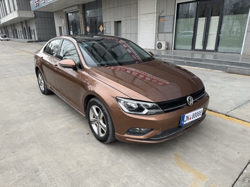 济宁17年大众凌渡3