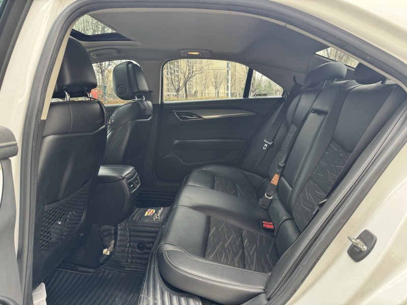 济宁19年凯迪拉克ATS-L6