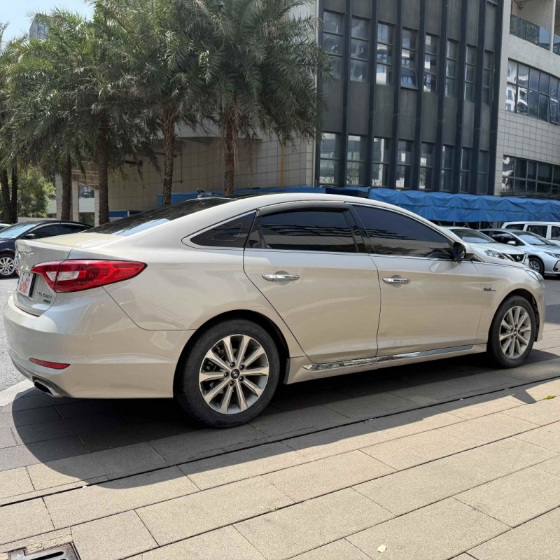 佛山16年现代菲斯塔7