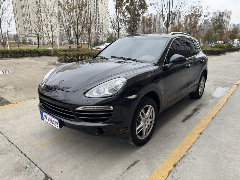 济宁13年保时捷卡宴2