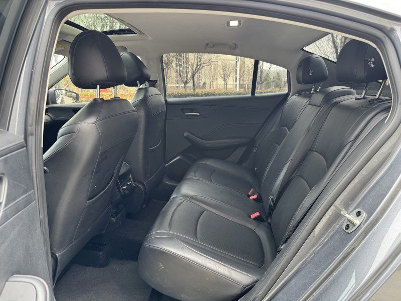 济宁23年荣威i56