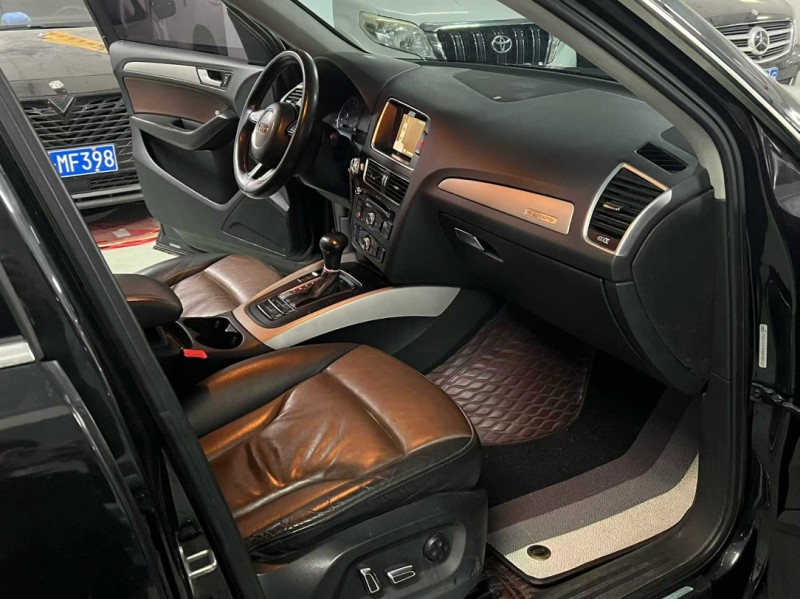 宿遷18年奧迪Q56