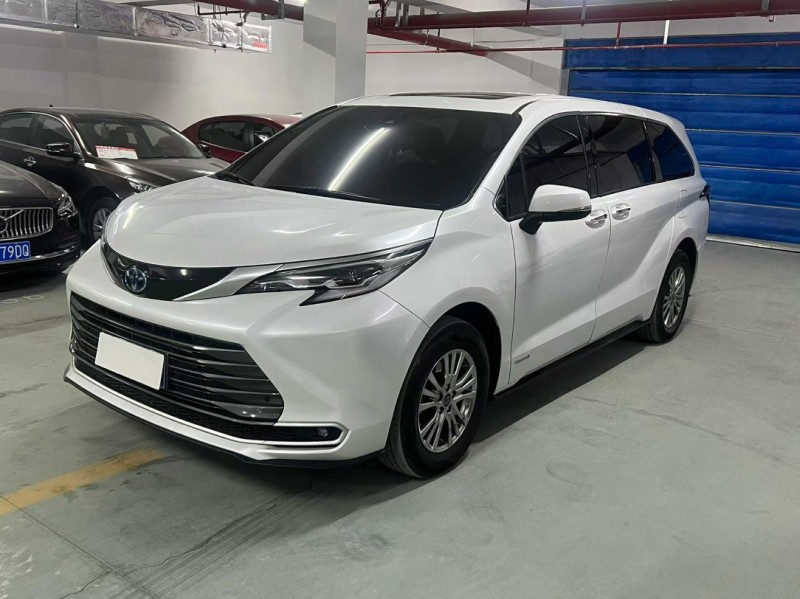 宿迁22年丰田塞纳2