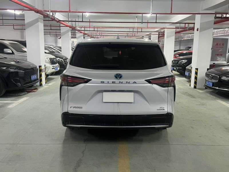 宿迁22年丰田塞纳9