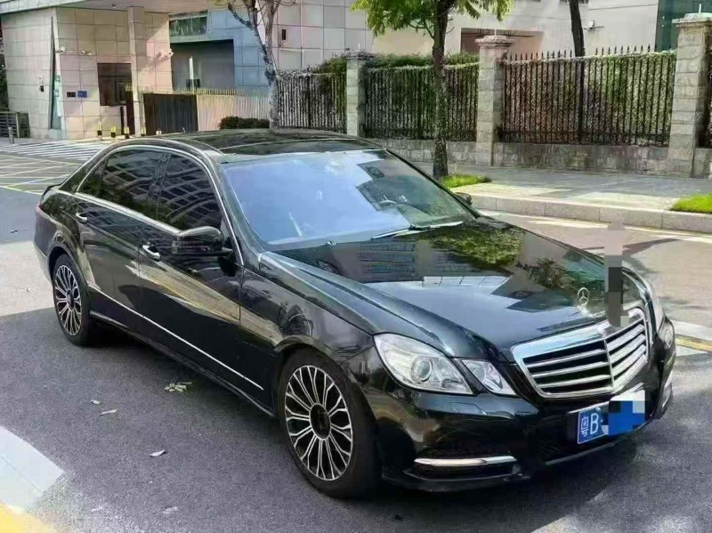 广州13年奔驰E2