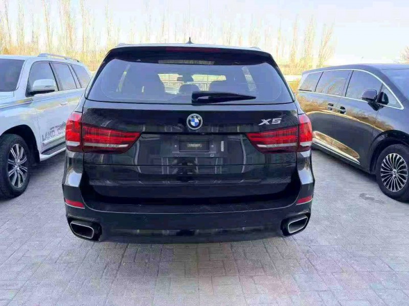 天津18年宝马X52